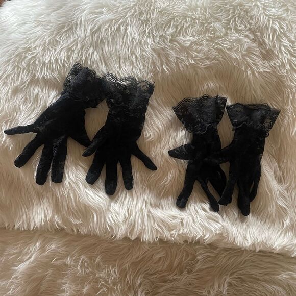Black lace gloves - Picture 1 of 1
